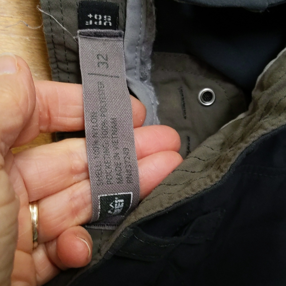 REI men's nylon shorts - Picture 9 of 11
